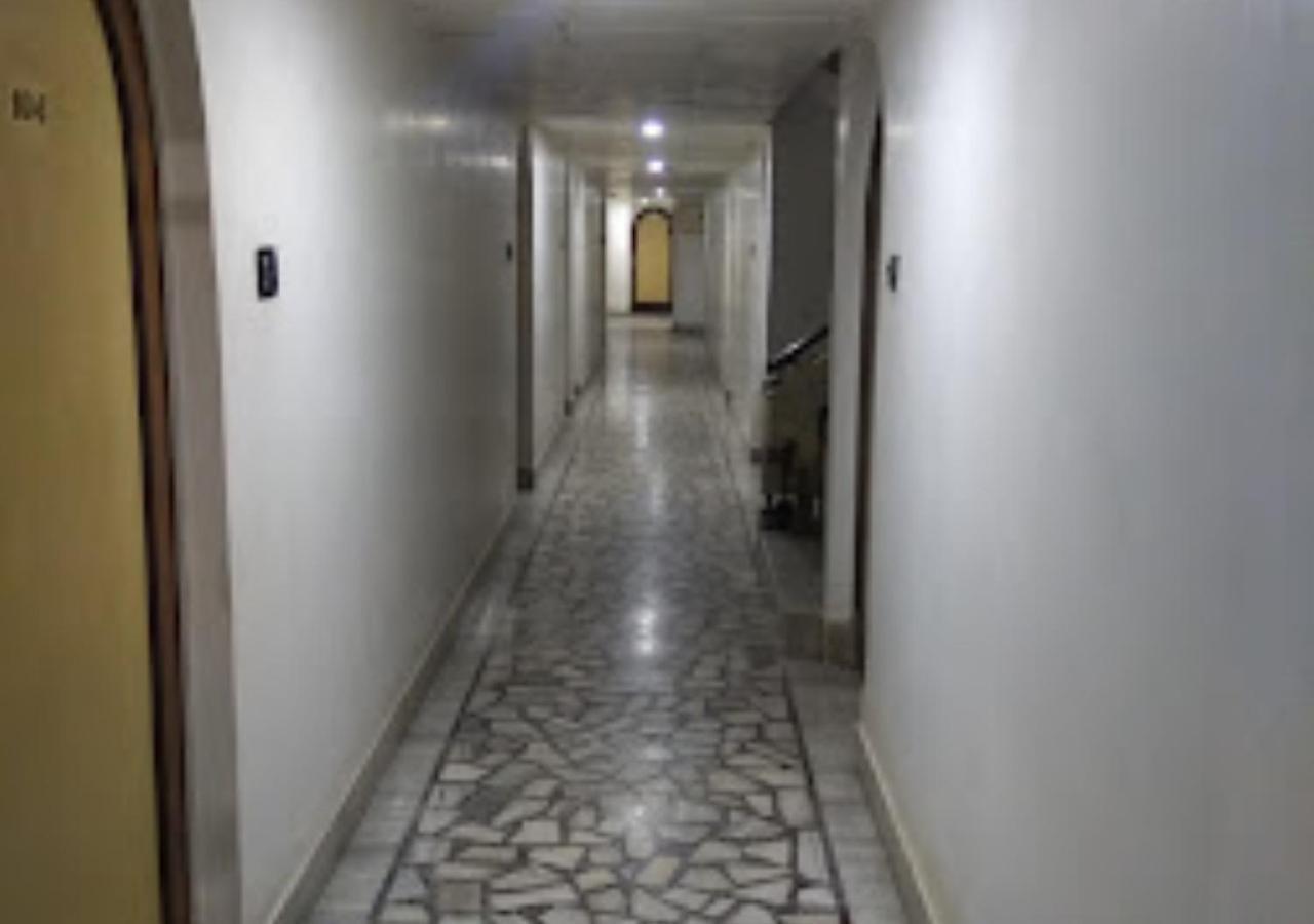 Hotel Mayur Restaurant Chandrapur Bagian luar foto